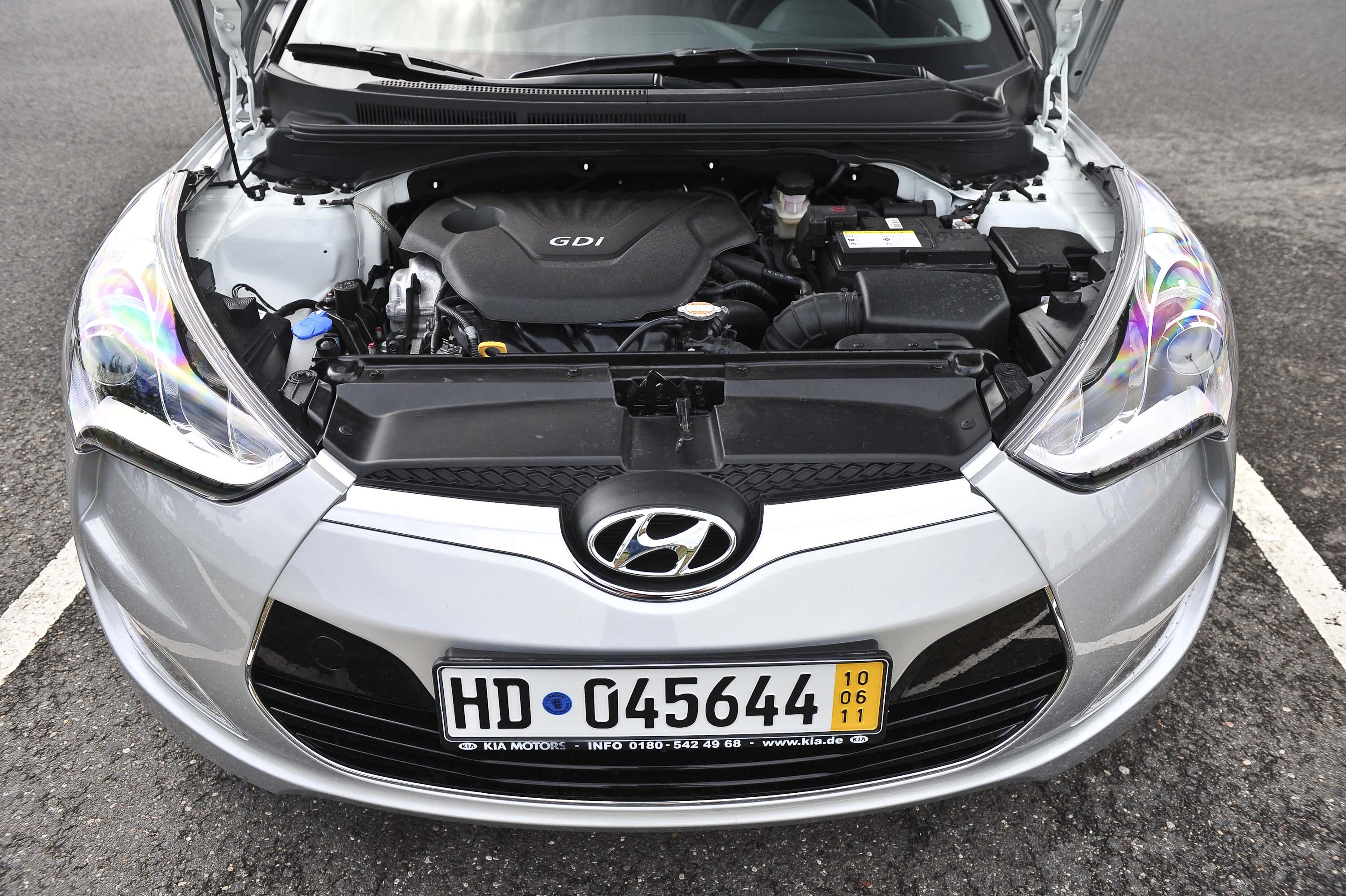 Hyundai Veloster engine