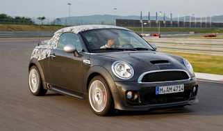 MINI Coupé front tracking 1