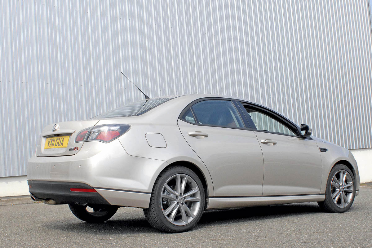 MG6 Saloon rear