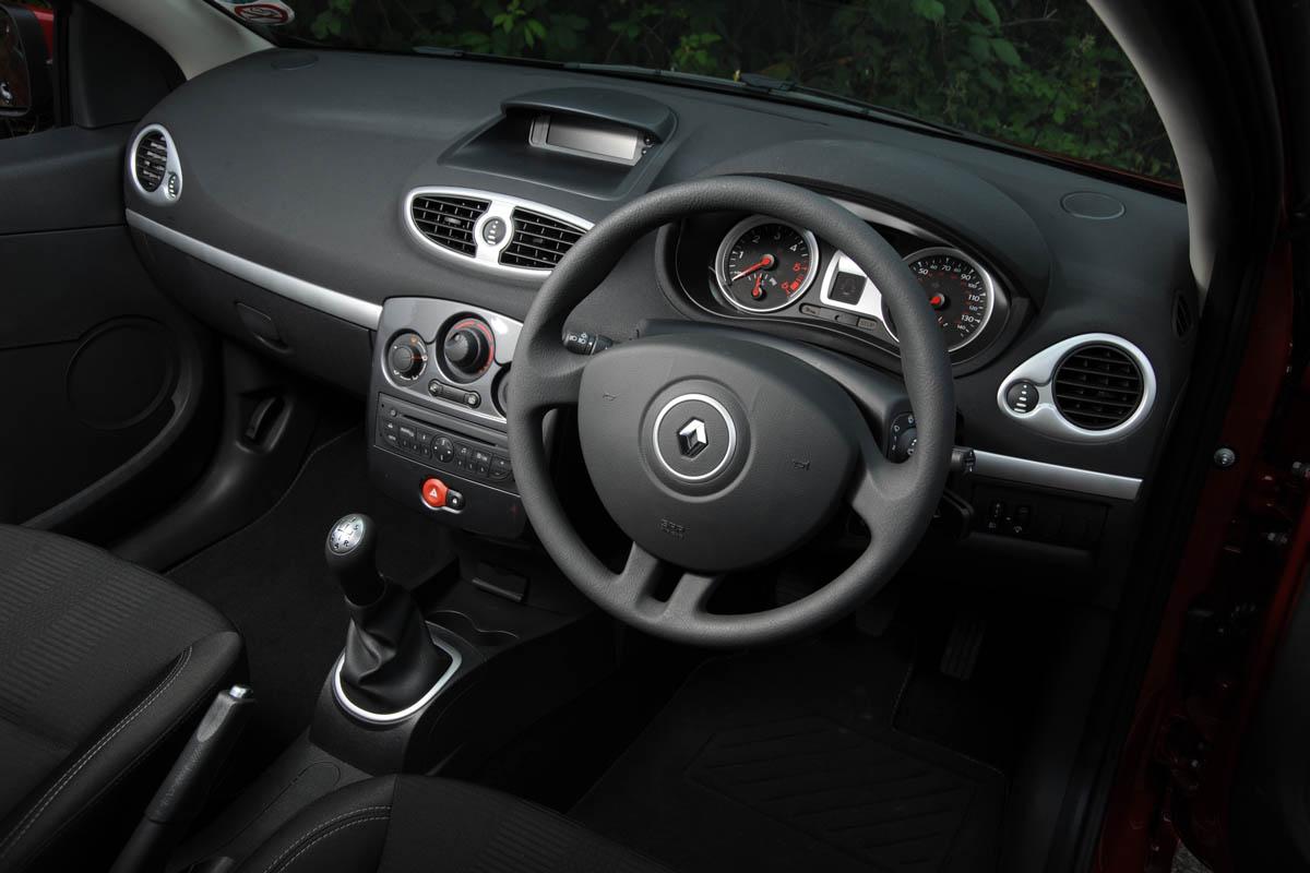 Renault Clio 1.5 dCi eco interior