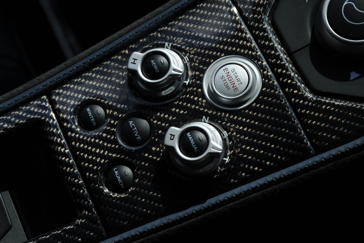 McLaren MP4-12C buttons