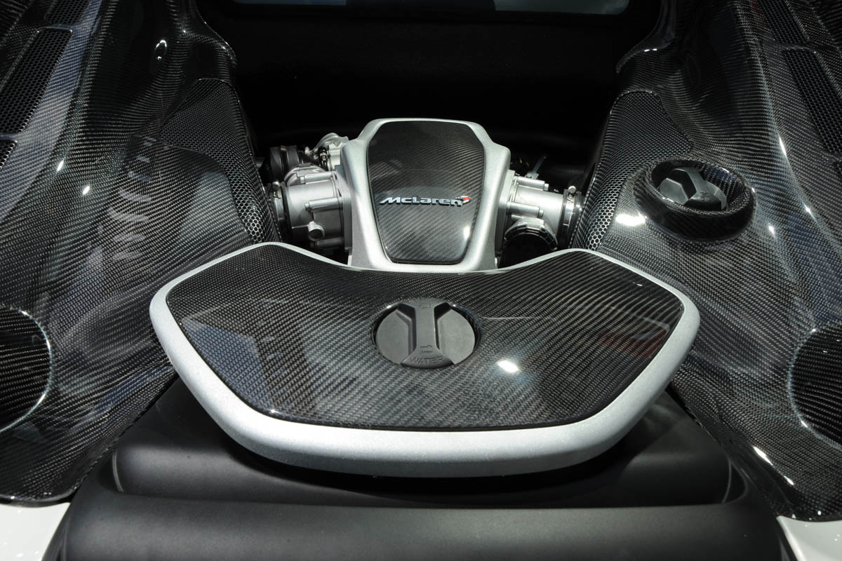 McLaren MP4-12C engine