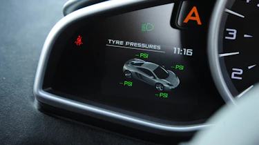 McLaren MP4-12C screen
