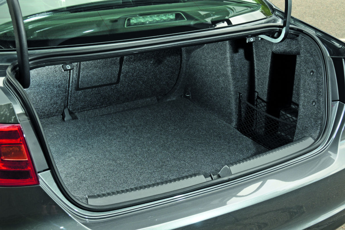 VW Jetta boot