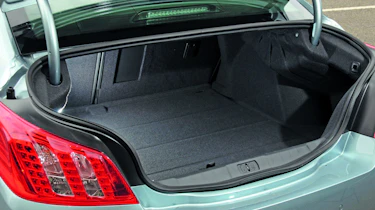 Peugeot 508 boot