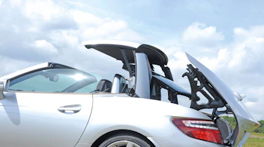 Mercedes SLK 200 folding roof