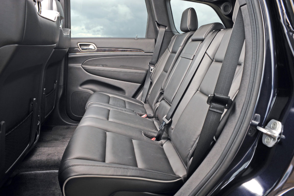Jeep Grand Cherokee rear seats