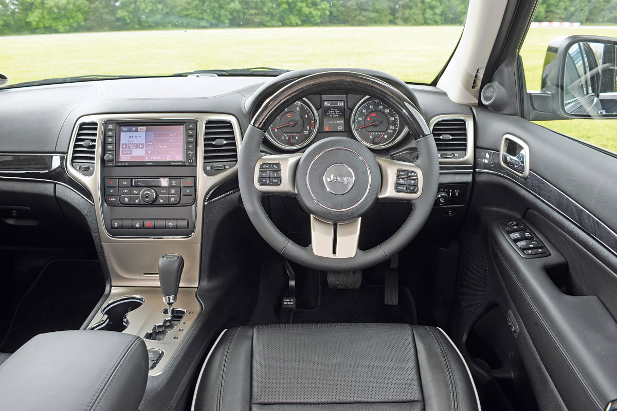 Jeep Grand Cherokee interior
