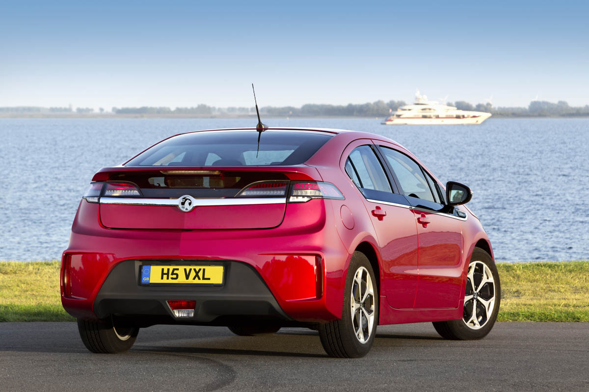 Vauxhall Ampera static
