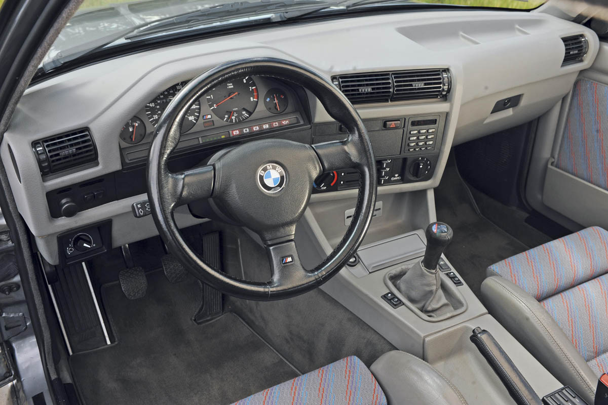 BMW E30 M3 cabin