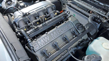 BMW E30 M3 engine