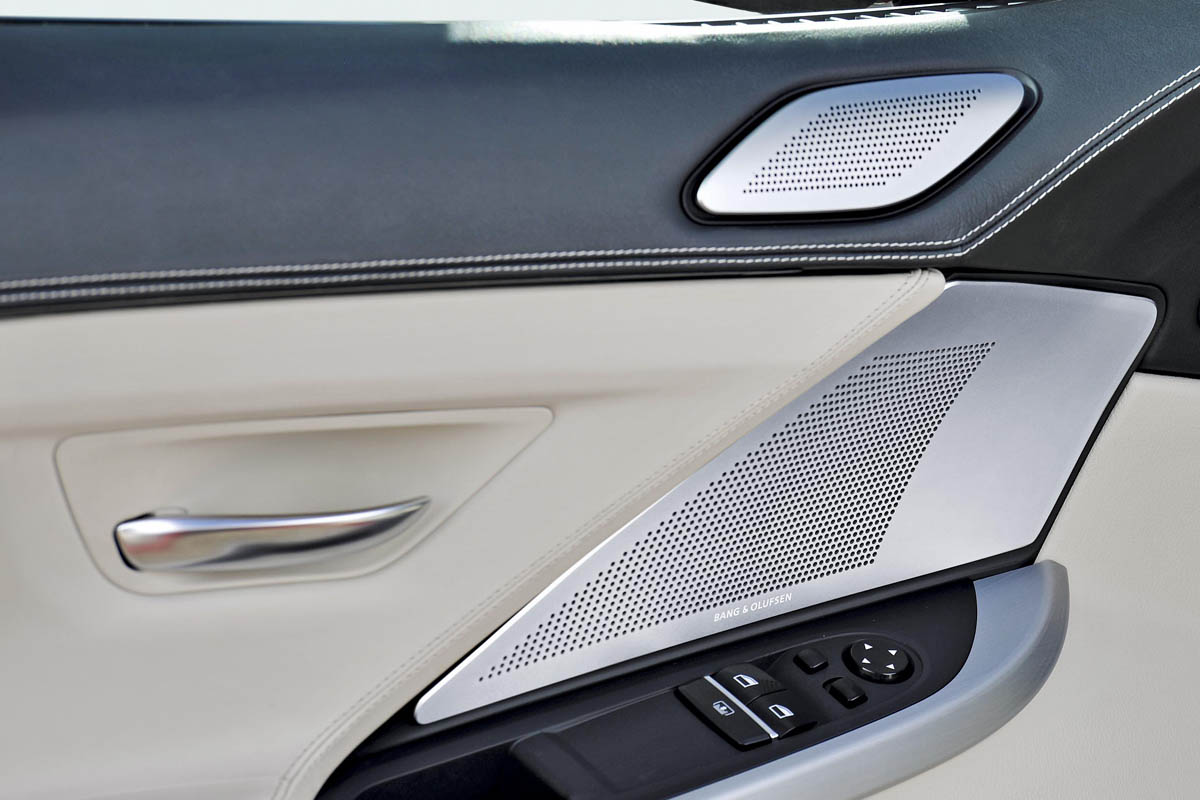 BMW 640i door