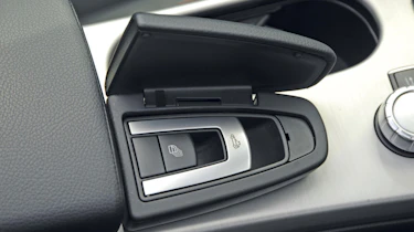 Mercedes SLK 200 roof controls