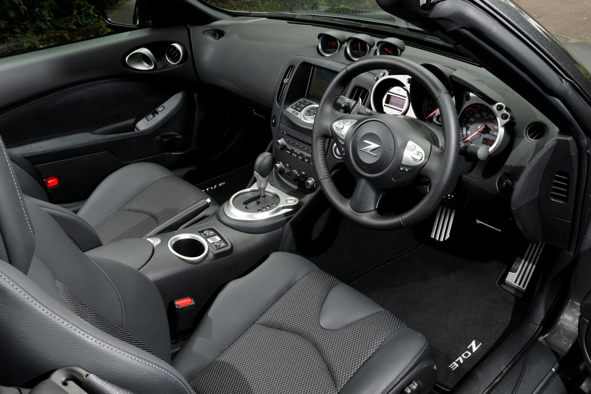 Nissan 370Z Roadster