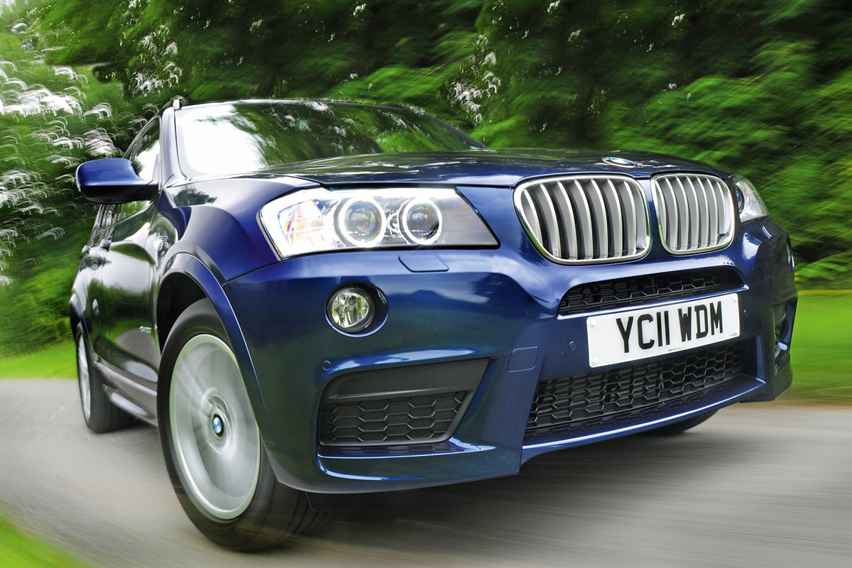 BMW X3 30d M Sport front tracking