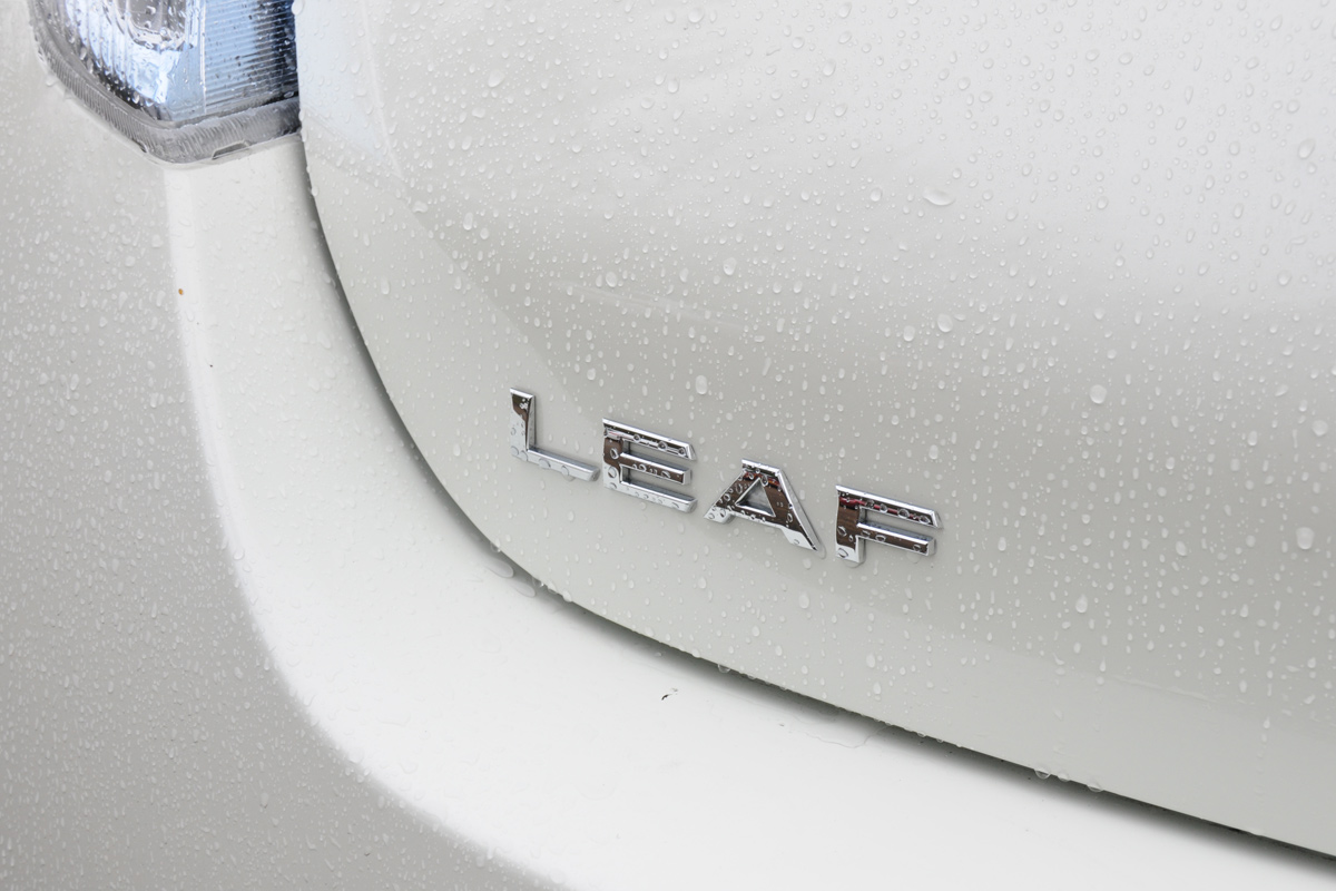 Nissan Leaf badge
