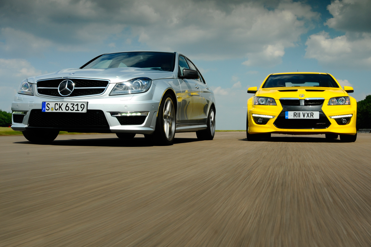 Mercedes C63 AMG vs Vauxhall VXR8 GTS