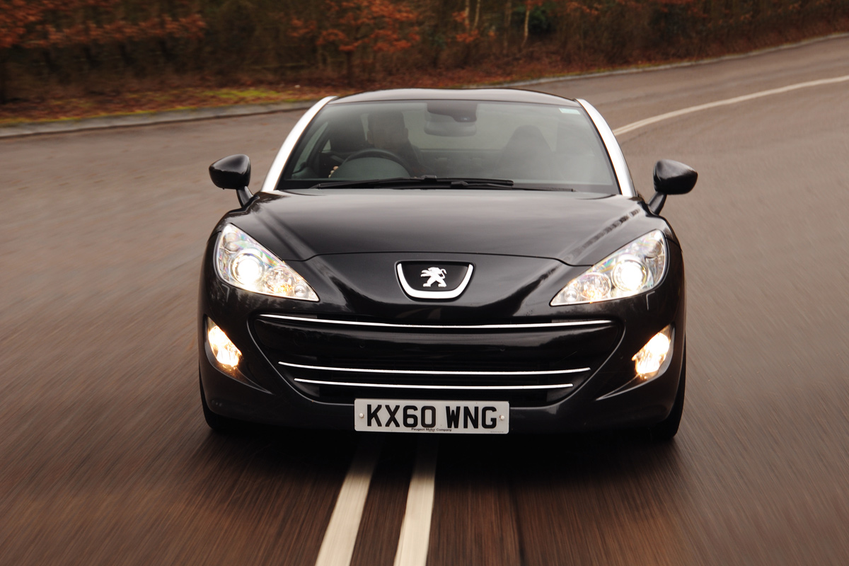 Peugeot RCZ front on