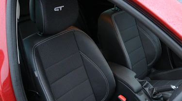 Renault Megane Sport Tourer front seat