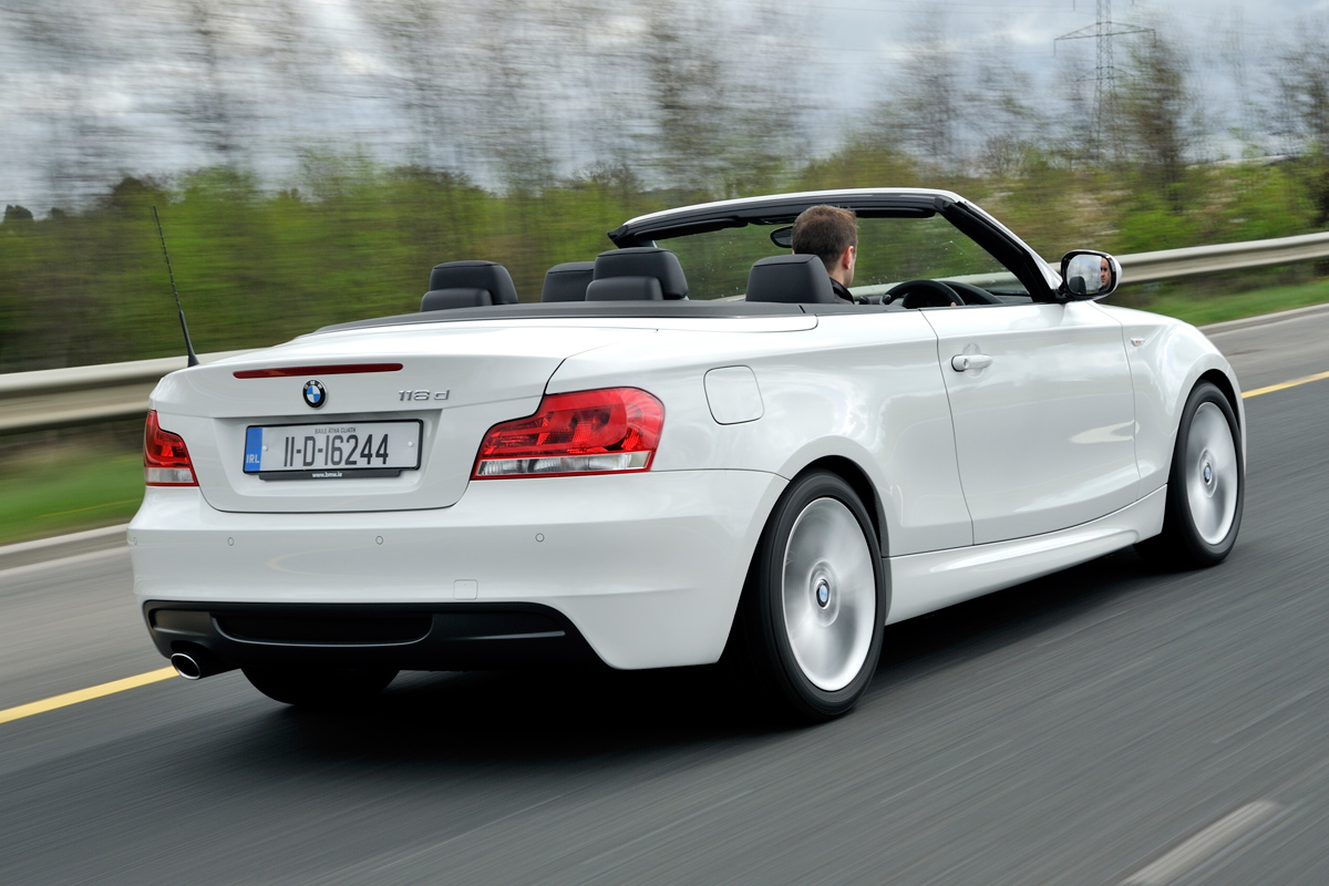 BMW 118d Convertible rear tracking