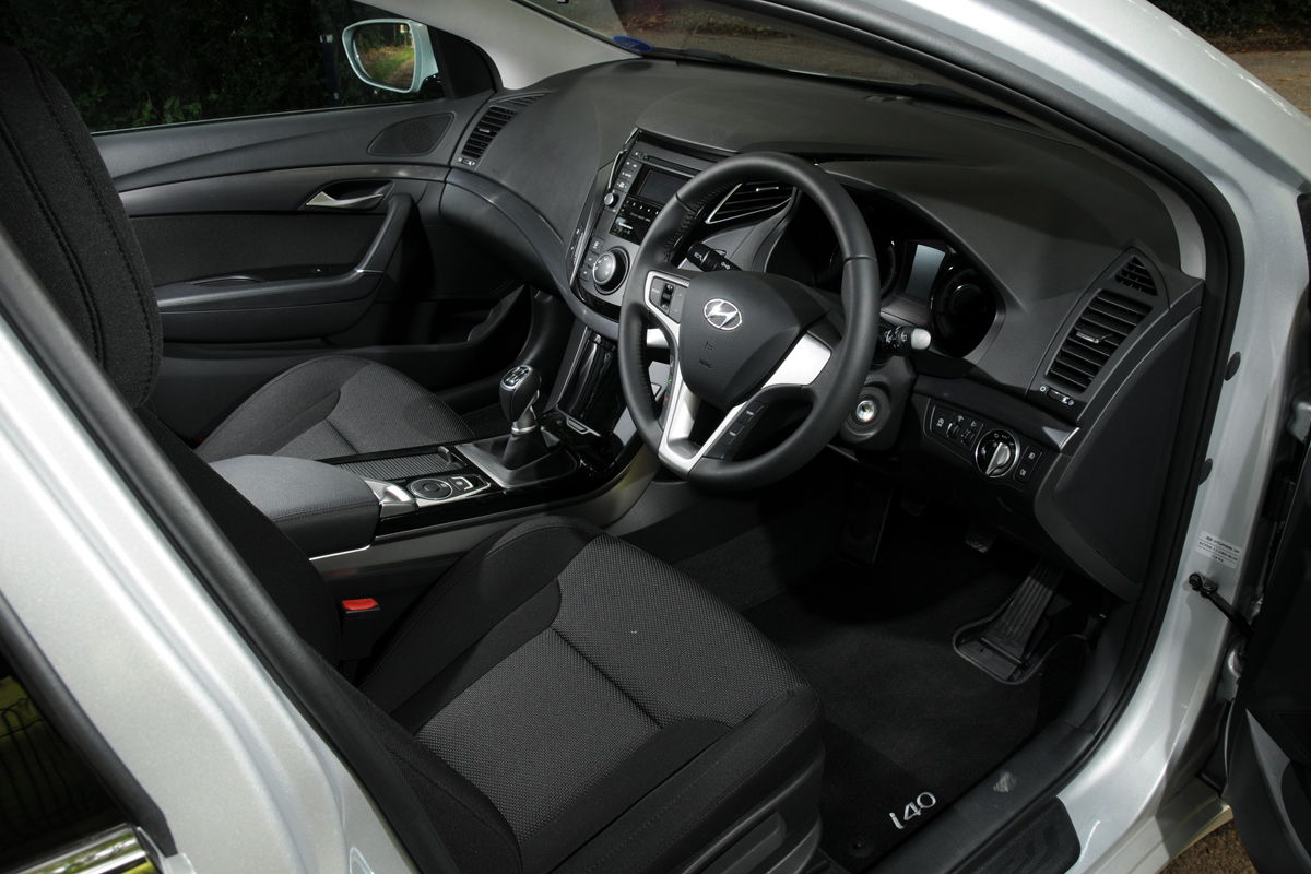 Hyundai i40 BlueDrive dash