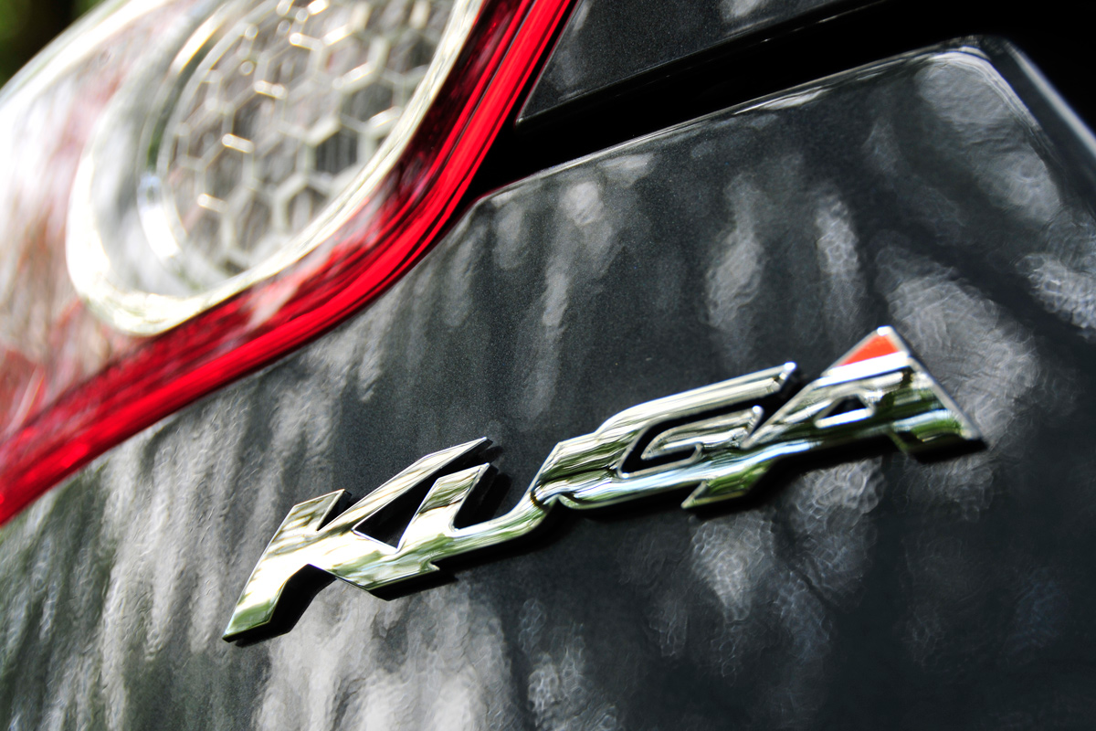 Ford Kuga badge