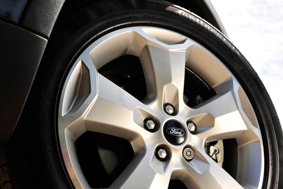 Ford Kuga wheel