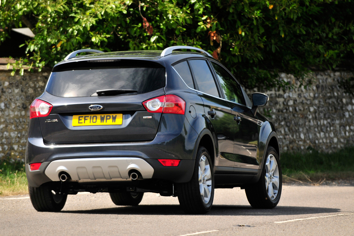 Ford Kuga rear cornering