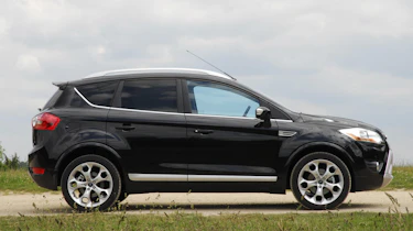 Ford Kuga profile