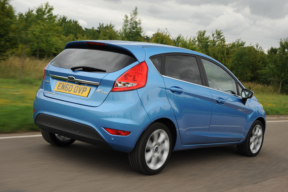 Ford Fiesta rear tracking