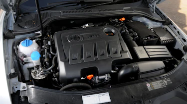 Skoda Superb Estate engine