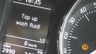 Skoda Superb Estate warning
