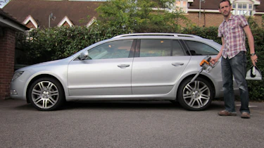 Skoda Superb Estate header