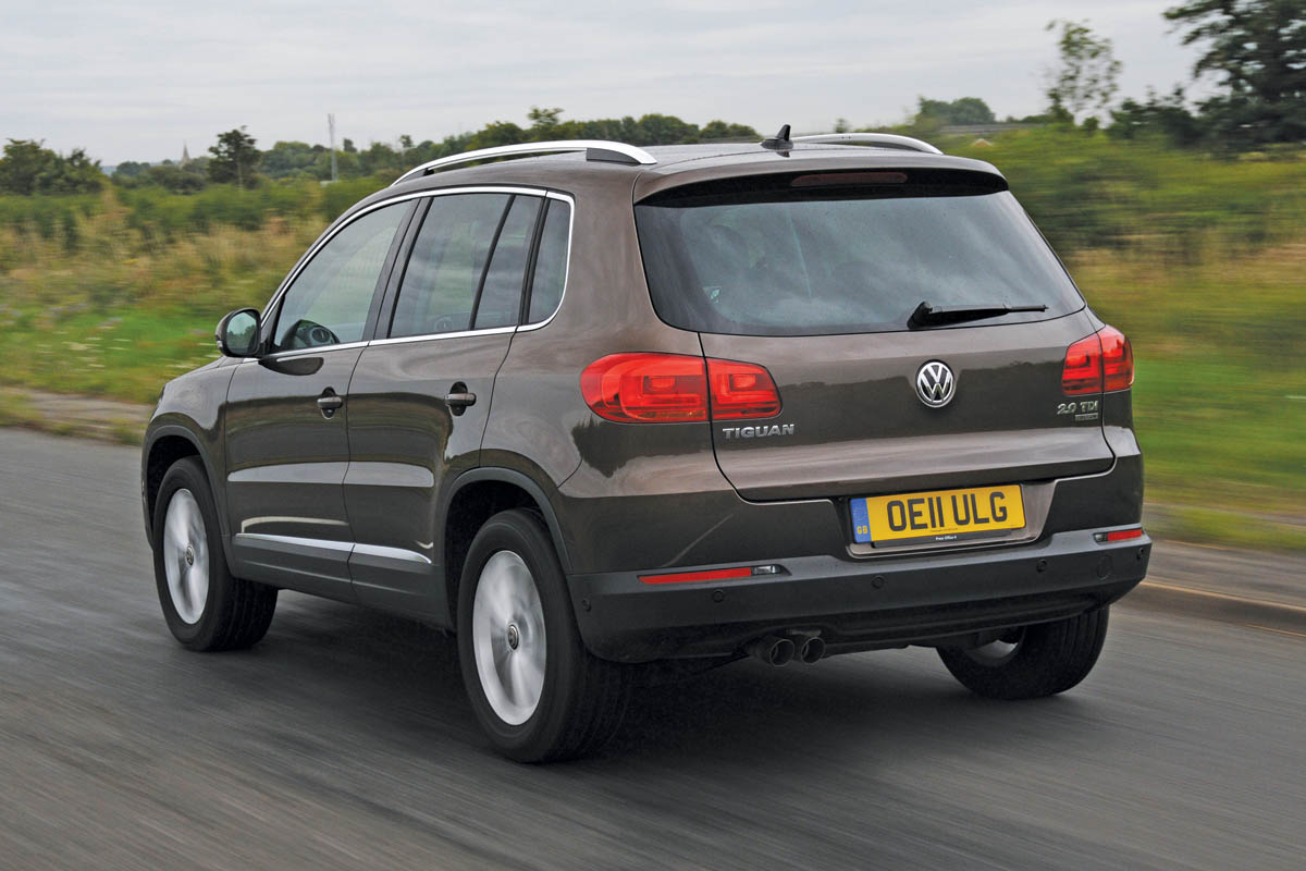 Volkswagen Tiguan rear tracking