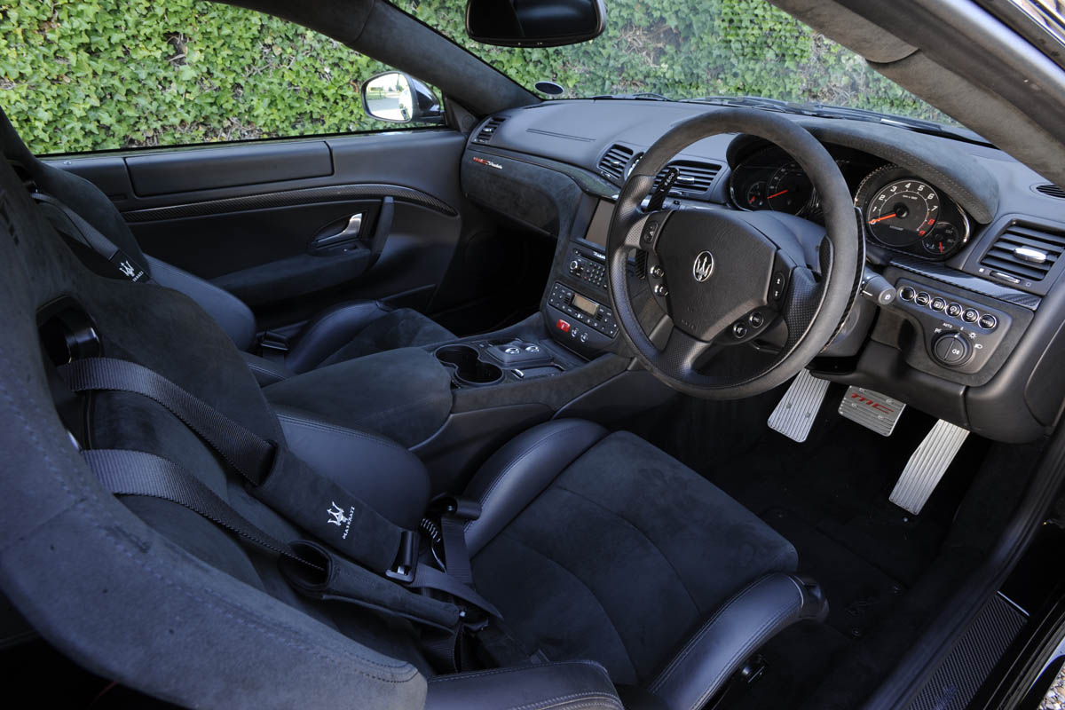 Maserati GranTurismo MC Stradale cabin