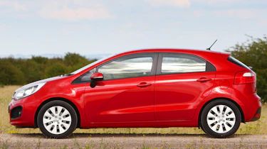 Kia Rio profile