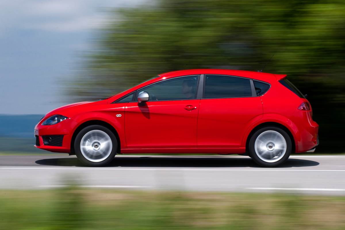 SEAT Leon FR panning