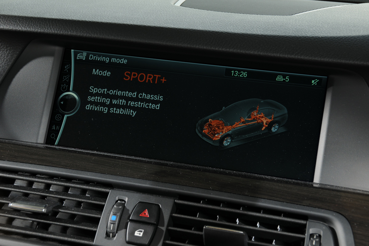 BMW 520d SE sat-nav