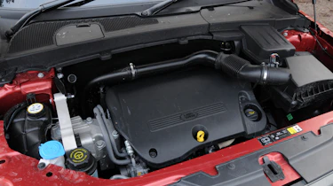 Land Rover Freelander 2 engine