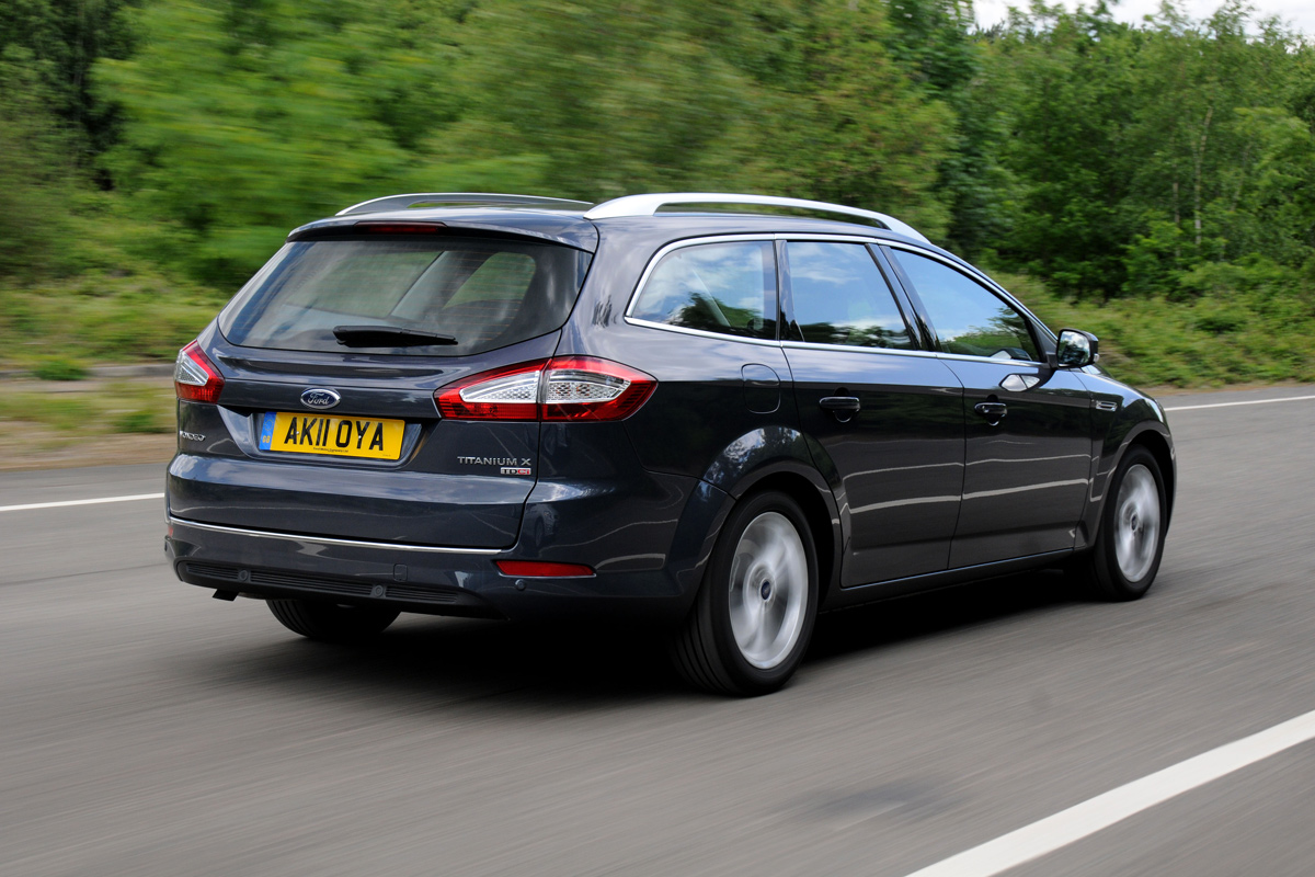 Ford Mondeo Estate rear tracking