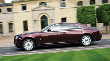Rolls-Royce Ghost EWB panning