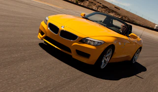 BMW Z4 sDrive28i front tracking