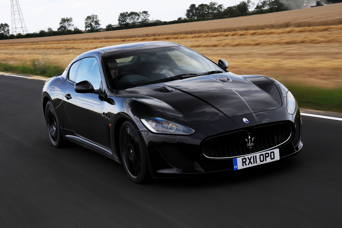 Maserati GranTurismo MC Stradale front tracking
