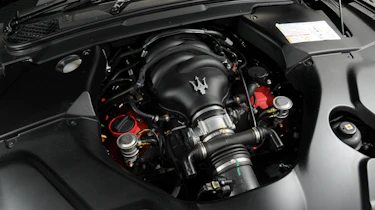 Maserati GranTurismo MC Stradale engine