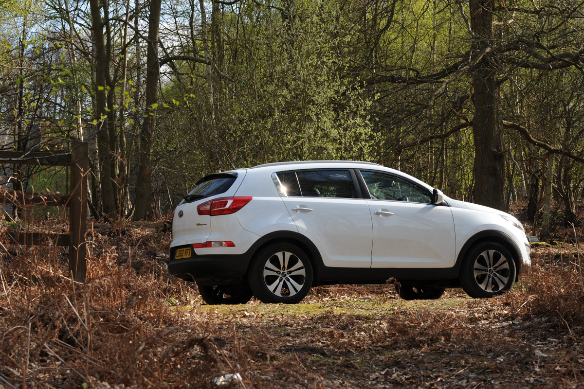 Kia Sportage profile