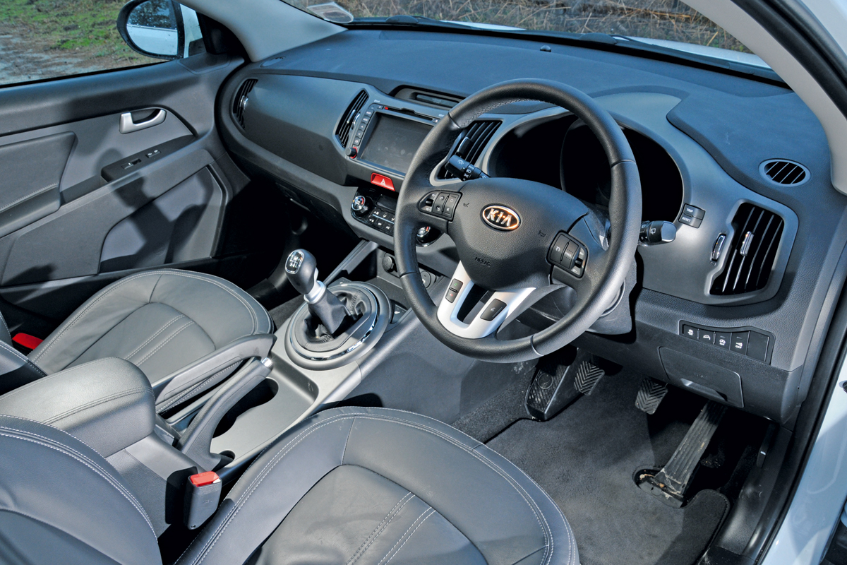 Kia Sportage dash