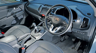 Kia Sportage dash