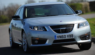 Saab 9-5 front cornering