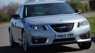 Saab 9-5 front cornering