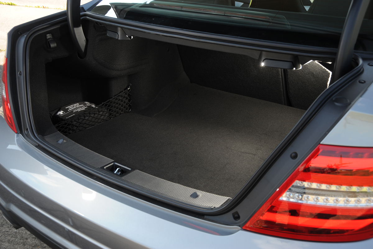 Mercedes C180 Coupe boot